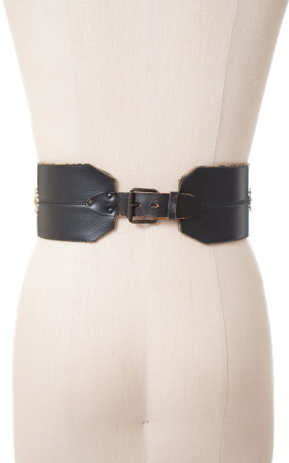 1960s 1970s Glow-in-the-Dark Flower Studded Motorcycle Belt | x-large
