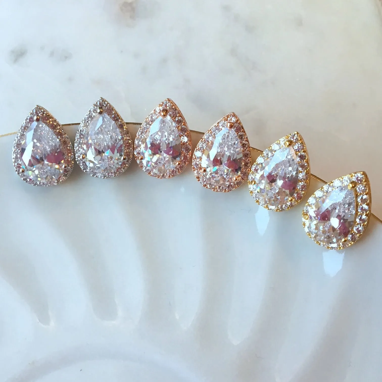 FLASH SALE - Crystal Stud Earrings